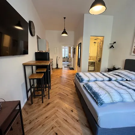 Industrial Schlossberg * Linz